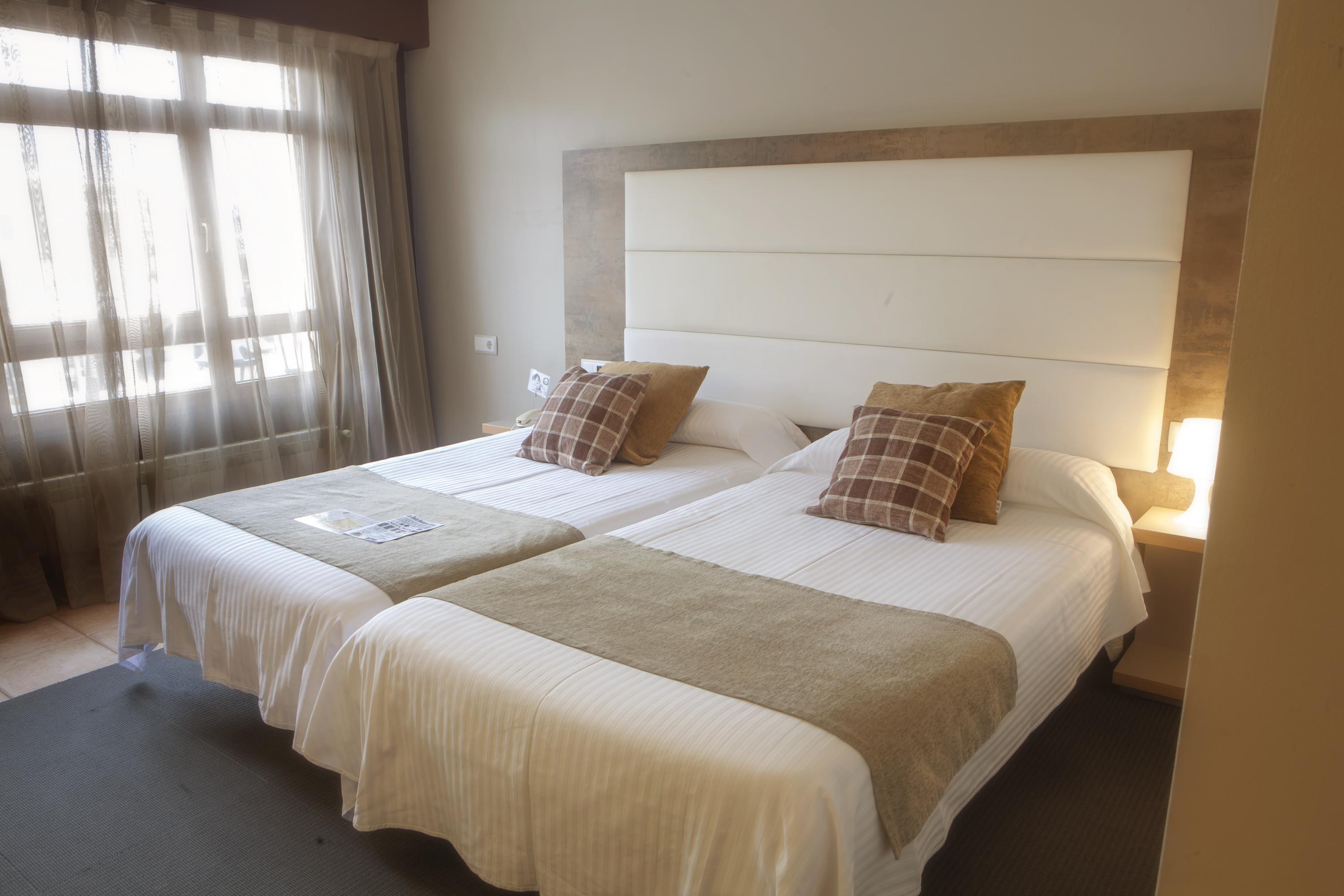 Hotel Spa El Muelle De ซวนเซส ภายนอก รูปภาพ