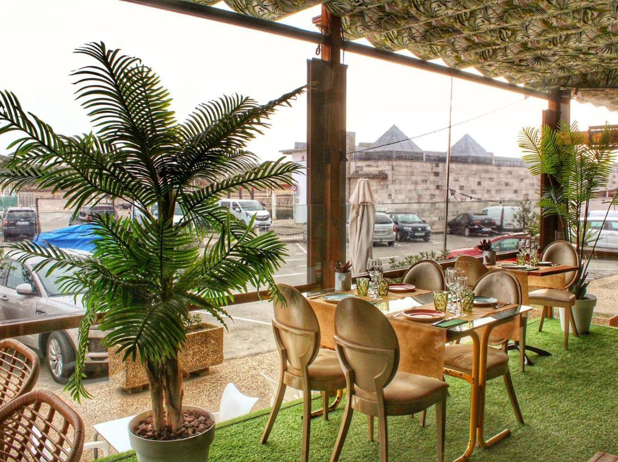 Hotel Spa El Muelle De ซวนเซส ภายนอก รูปภาพ