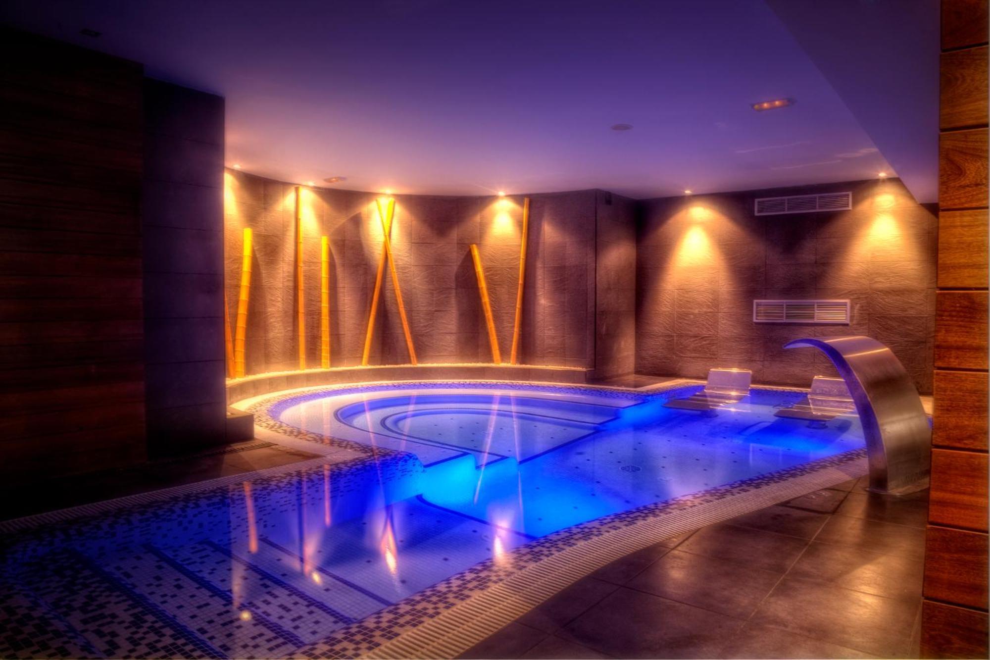 Hotel Spa El Muelle De ซวนเซส ภายนอก รูปภาพ